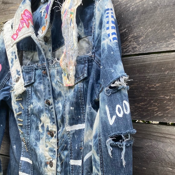 Custom hand painted Cropped Jean Jacket - Picture 13 of 16